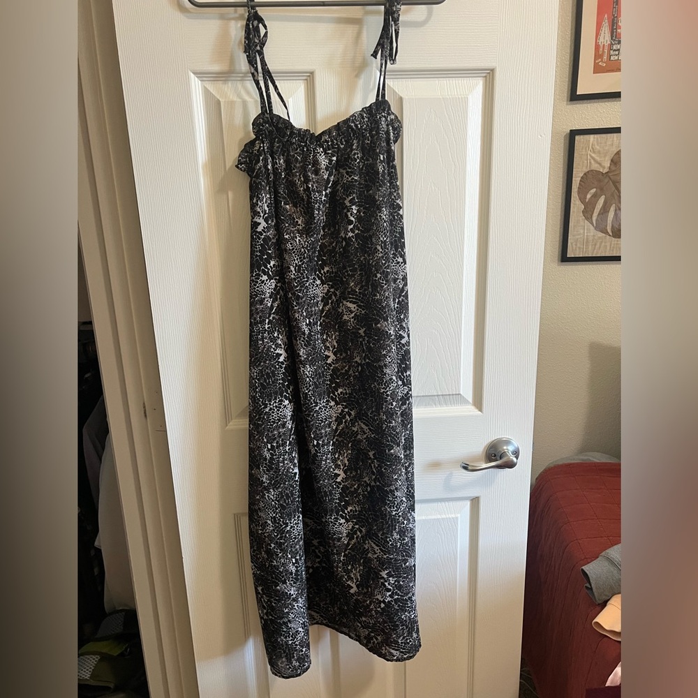 Black and White Swimsuit Coverup